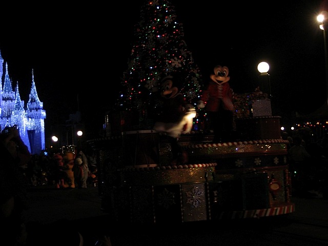 08Christmas121608_16